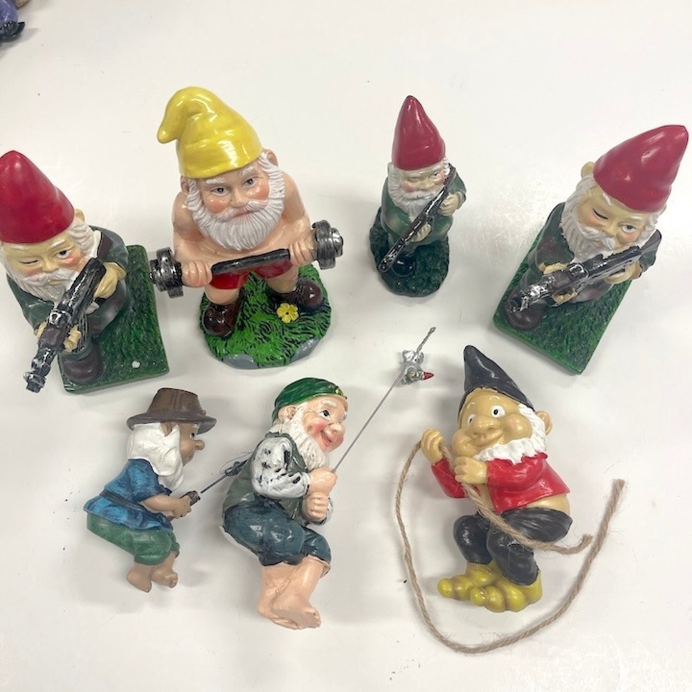 7 Funny Gnomes Fishing‎ Shooting Swinging Model Making Garden Decor Crafts CF7